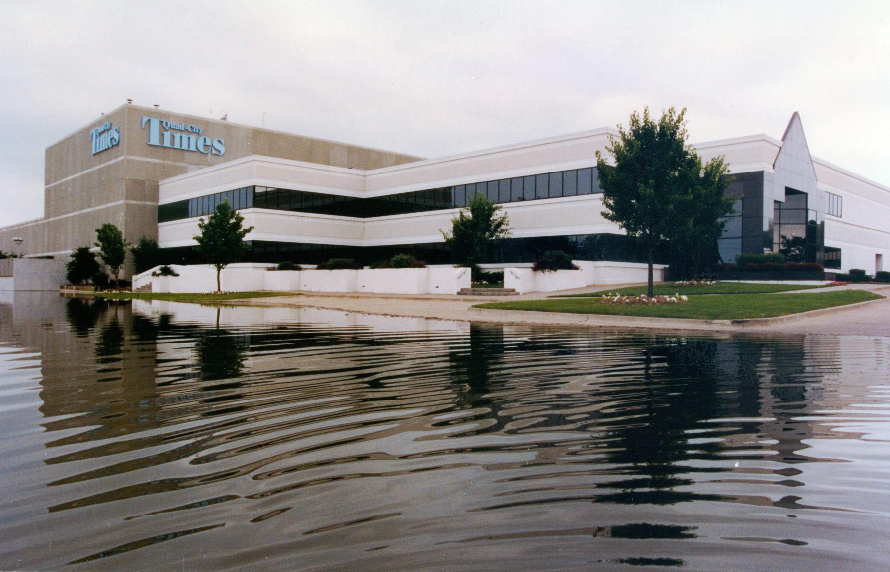 Quad-City Times Building